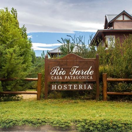 Готель Rio Tarde Casa Patagonica Lago Posadas Екстер'єр фото
